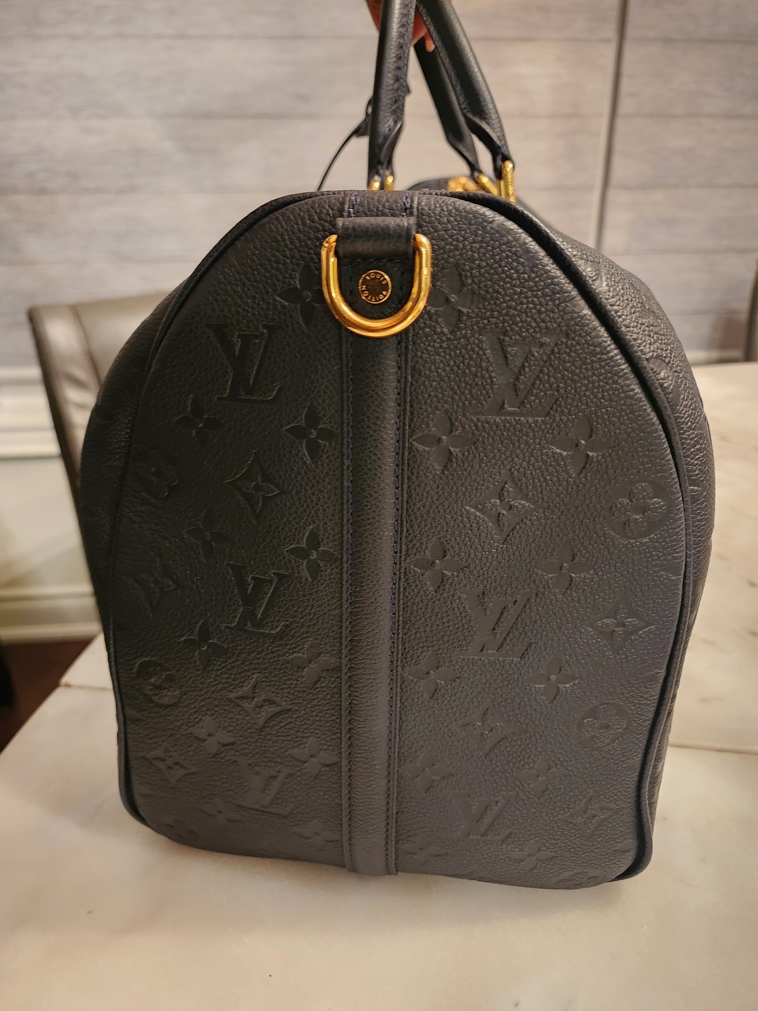 Louis Vuitton Keepall Bandoulière 45 Black Monogram Empreinte