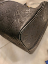 Load image into Gallery viewer, Louis Vuitton Keepall 45 Empreinte
